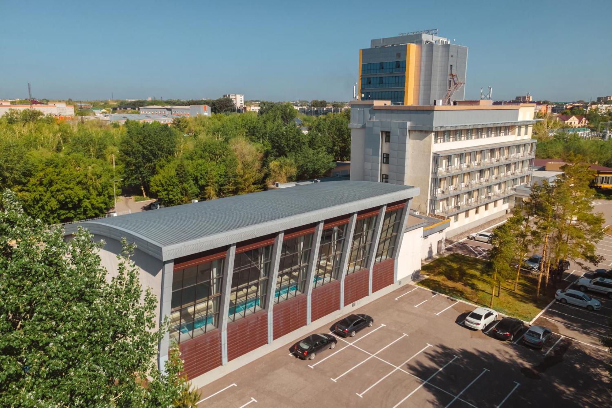Cosmonaut Otel Karagandy Dış mekan fotoğraf